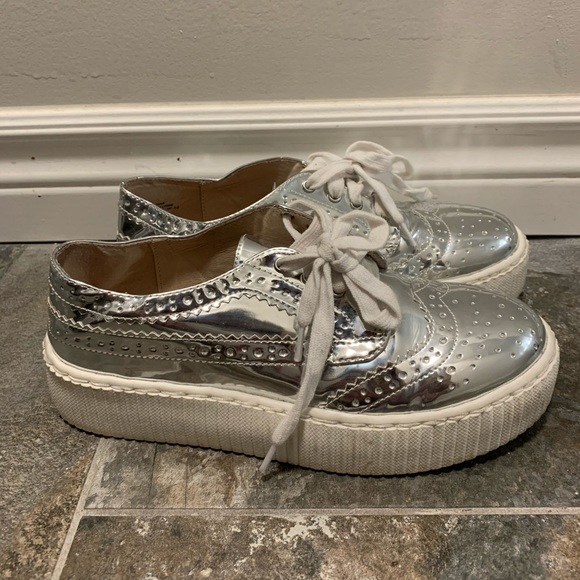 Metallic platform sneakers - Picture 4 of 5